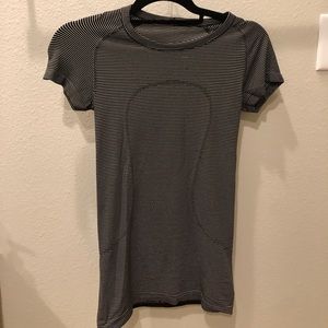 Swiftly Tech Short Sleeve